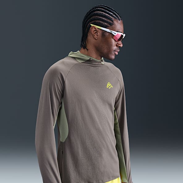 Nike Playera de correr Dri-FIT UV con gorro para hombre