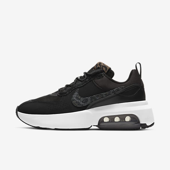 nike women's lifestyle trainers