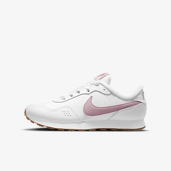 Nike MD Valiant SE Big Kids' Shoes