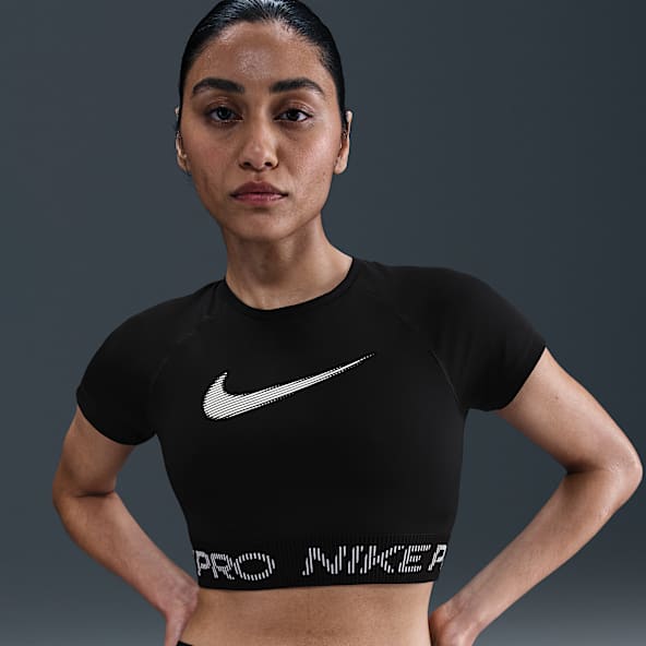 Nike Pro Women's Dri-FIT Short-Sleeve Cropped Graphic Top