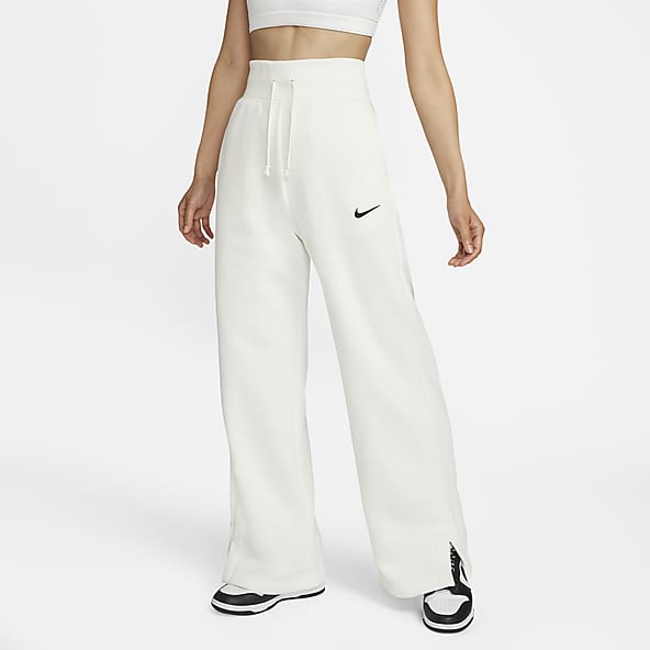 Women's trousers Nike Sportswear Club Fleece Pant - sanddrift/white, Tennis Zone