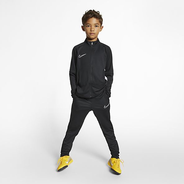 boys nike tracksuit