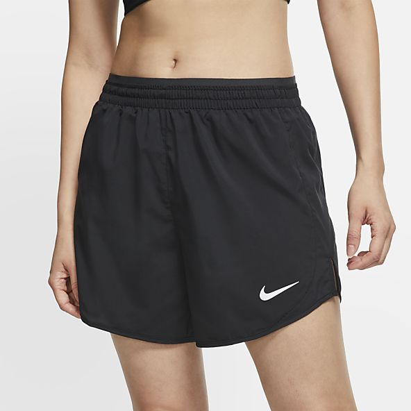 Nike公式 レディース ハーフパンツ ショートパンツ ナイキ公式通販 Nike公式 レディース ハーフパンツ ショートパンツ ナイキ公式通販