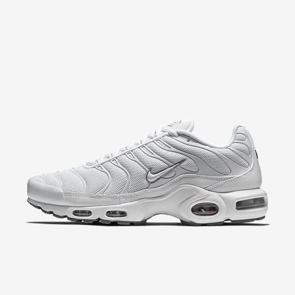 all white nike trainers mens
