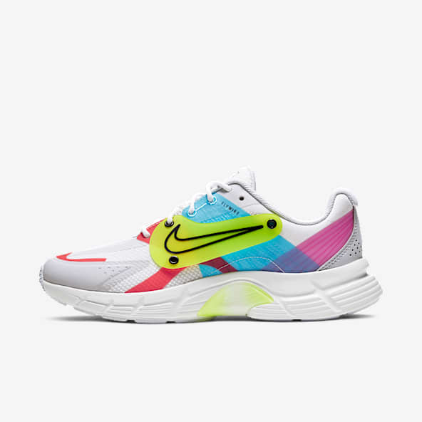 nike flywire sneakers