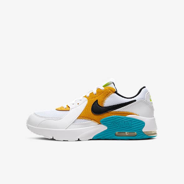 youth white nike shoes