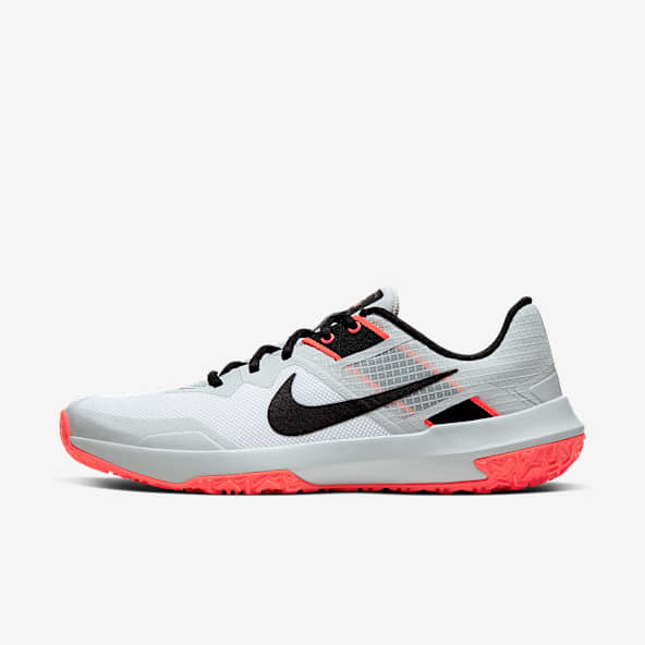 nike slim fit shoes