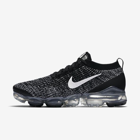 black nike trainers with air bubble