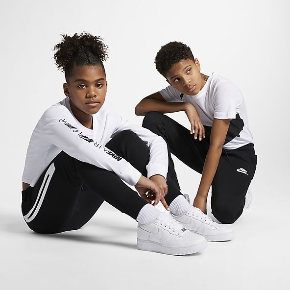 older girls nike tracksuit