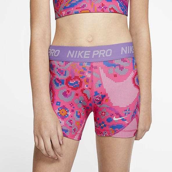 girl nike pros