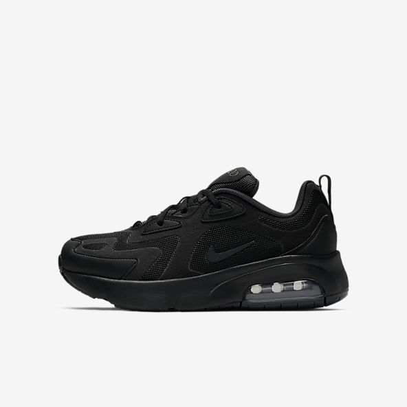 all black nike 200