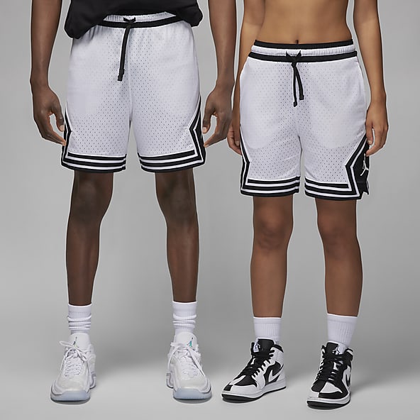 NIKE Men's Nike Sportswear Freestyle Reversible Standard Issue Mesh Shorts  | Hamilton Place