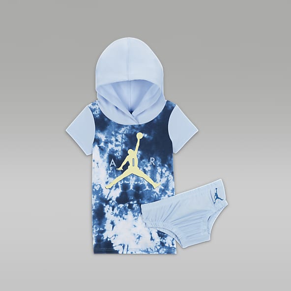 Newborn jordan deals outfits