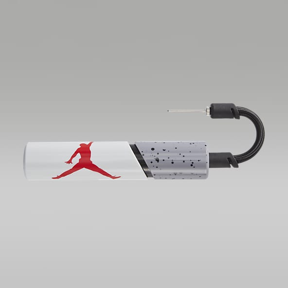 Nike basketball deals accessories