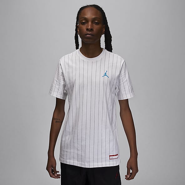 White nike top best sale with black tick