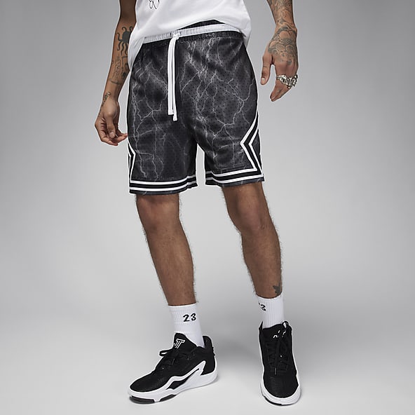 Black and white jordan shorts new arrivals