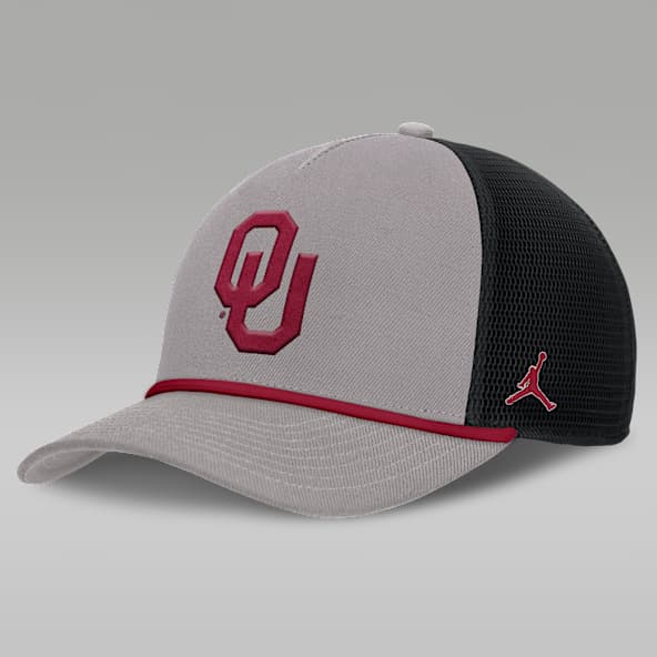 Oklahoma Primetime Rise Gorra de rejilla universitaria marca Jordan ajustable para hombre