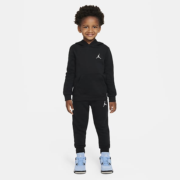 Jordan sweatsuit sales toddler