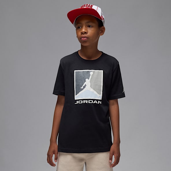 Jordan Flight Essentials Older Kids' Boxed Logo 3.0 T-Shirt