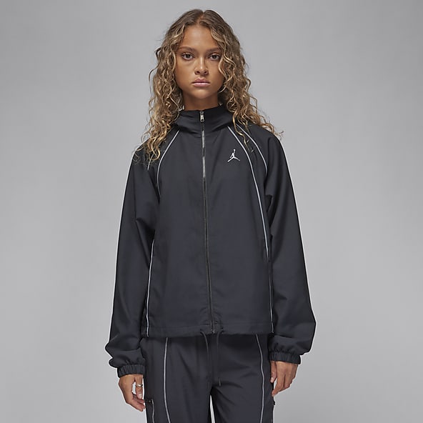 Nike plus store windbreaker