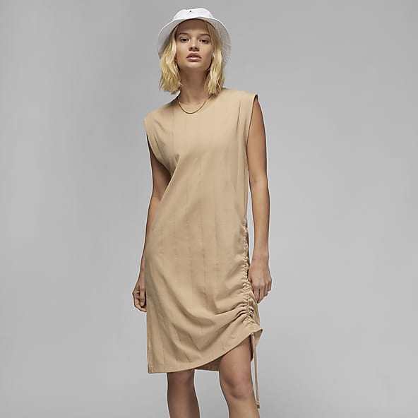 Skirts Dresses. Nike CZ