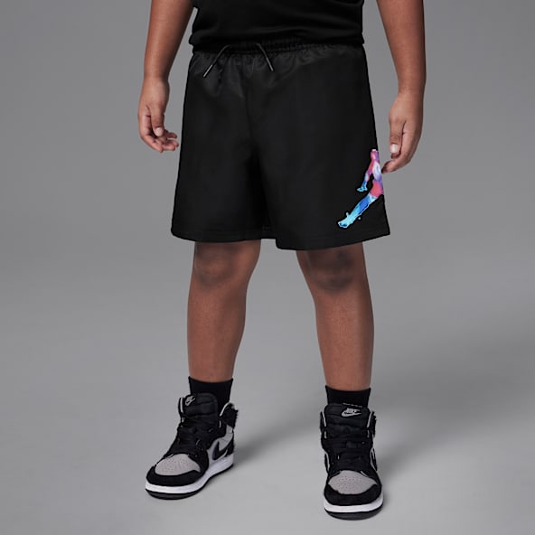 Jordan Essentials Shorts para la alberca para niños talla pequeña