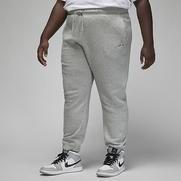 Grey Joggers & Sweatpants. Nike IL