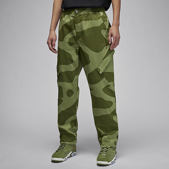 Nike camo clearance woven pants