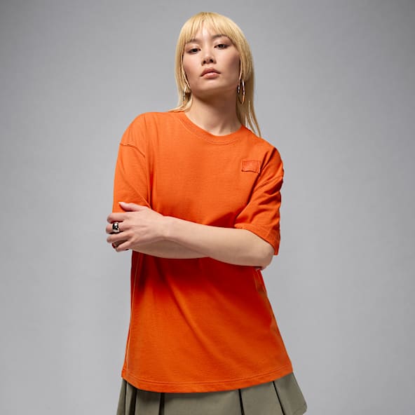 Jordan Flight Essentials เสื้อยืดผู้หญิงขนาดโอเวอร์ไซส์