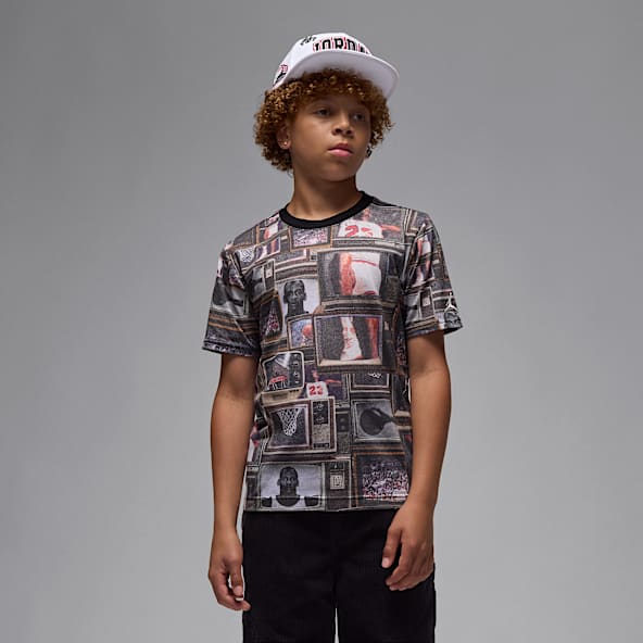 Jordan Flight Essentials Big Kids' Boxed Logo 3.0 T-Shirt