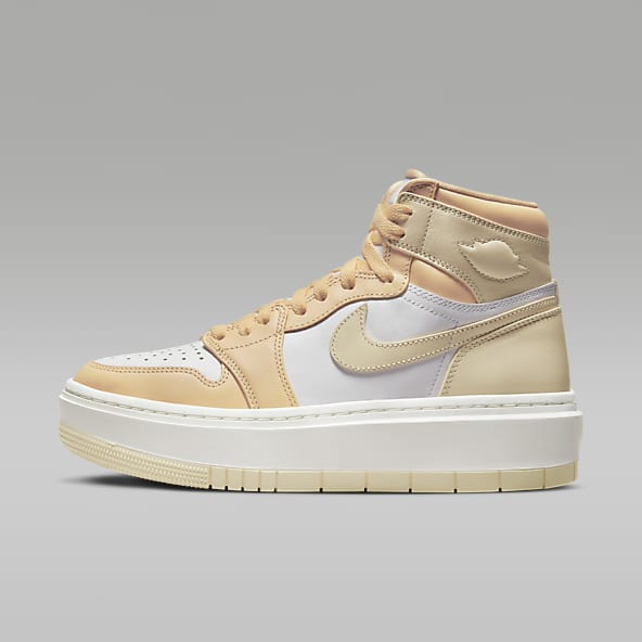 Jordan Marrone Scarpe. Nike CH