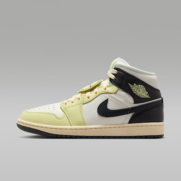 Air Jordan 1 Mid SE Women's Shoes