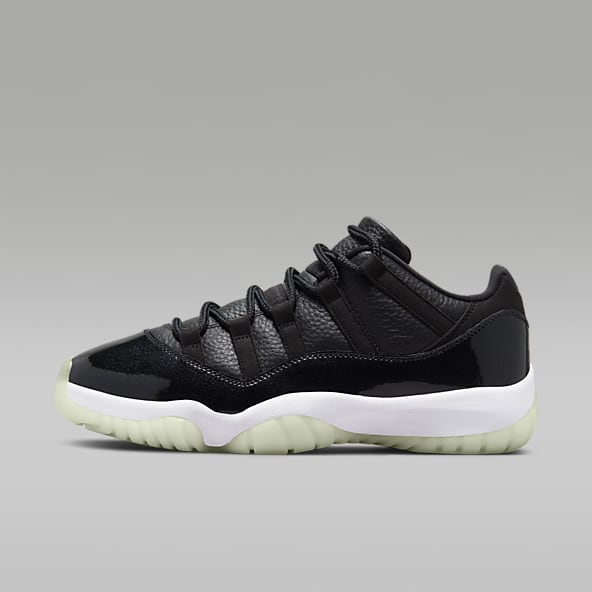 Jordan 11 online negro bajito