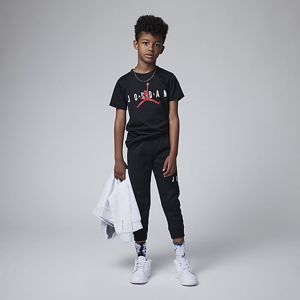 Kids Jordan Younger Kids (4T-7) Sets. Nike UK
