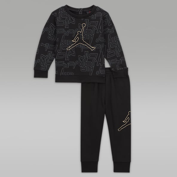 Conjunto de duas peças com hoodie Jordan MJ Essentials Fleece Pullover Set  para criança. Nike PT