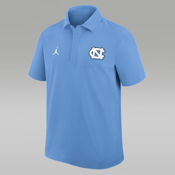 North Carolina Polo universitario marca Jordan Dri-FIT para hombre