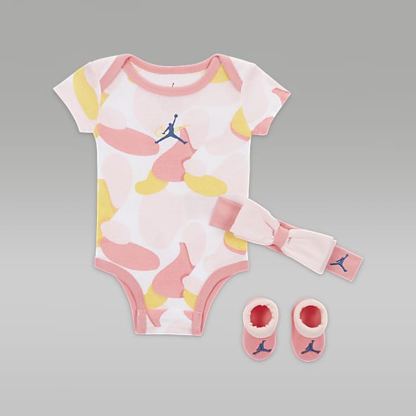 Nike shop baby bodysuits