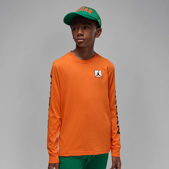 Jordan Essentials Playera de manga larga Baseline para niños talla grande