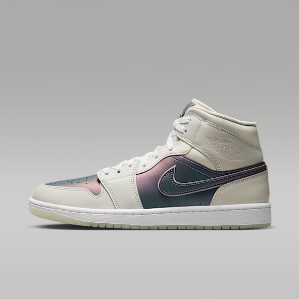 Air Jordan 1 Mid SE Shoes