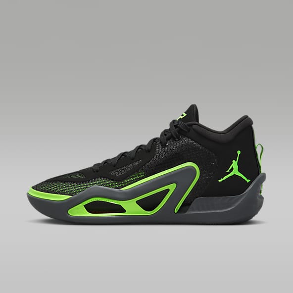 Nike Air Basketbal Schoenen. Nike BE