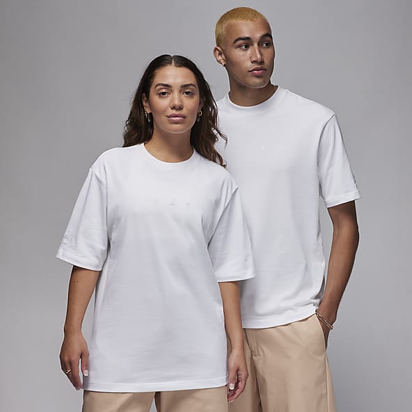 Womens Tops & T-Shirts. Nike JP