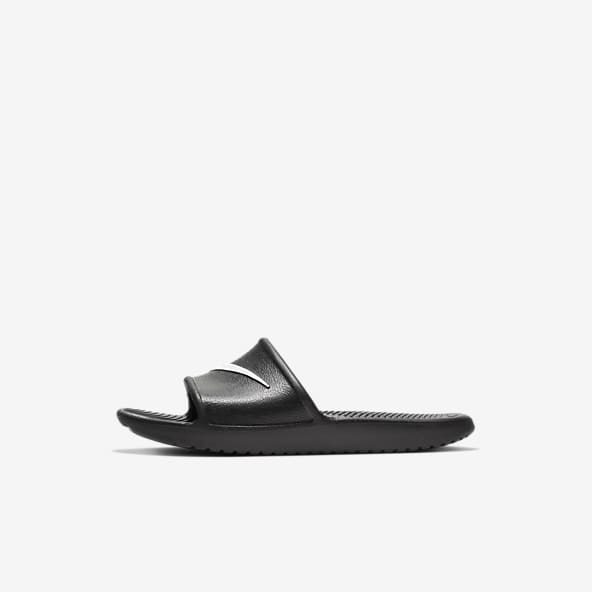 Sandalen, slippers en badslippers voor kinderen. Nike BE