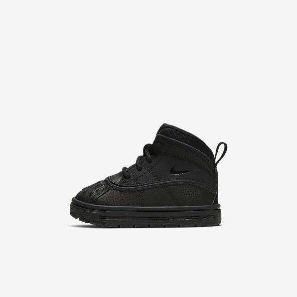 nike woodside 2 high women's