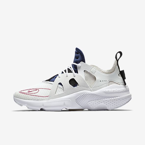 black nike shoes huaraches