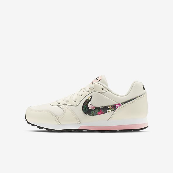 nike trainers under 50 pounds