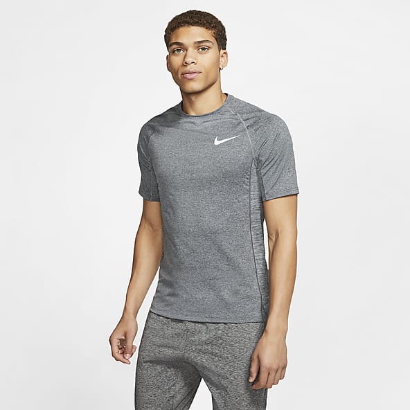 nike three quarter length shorts