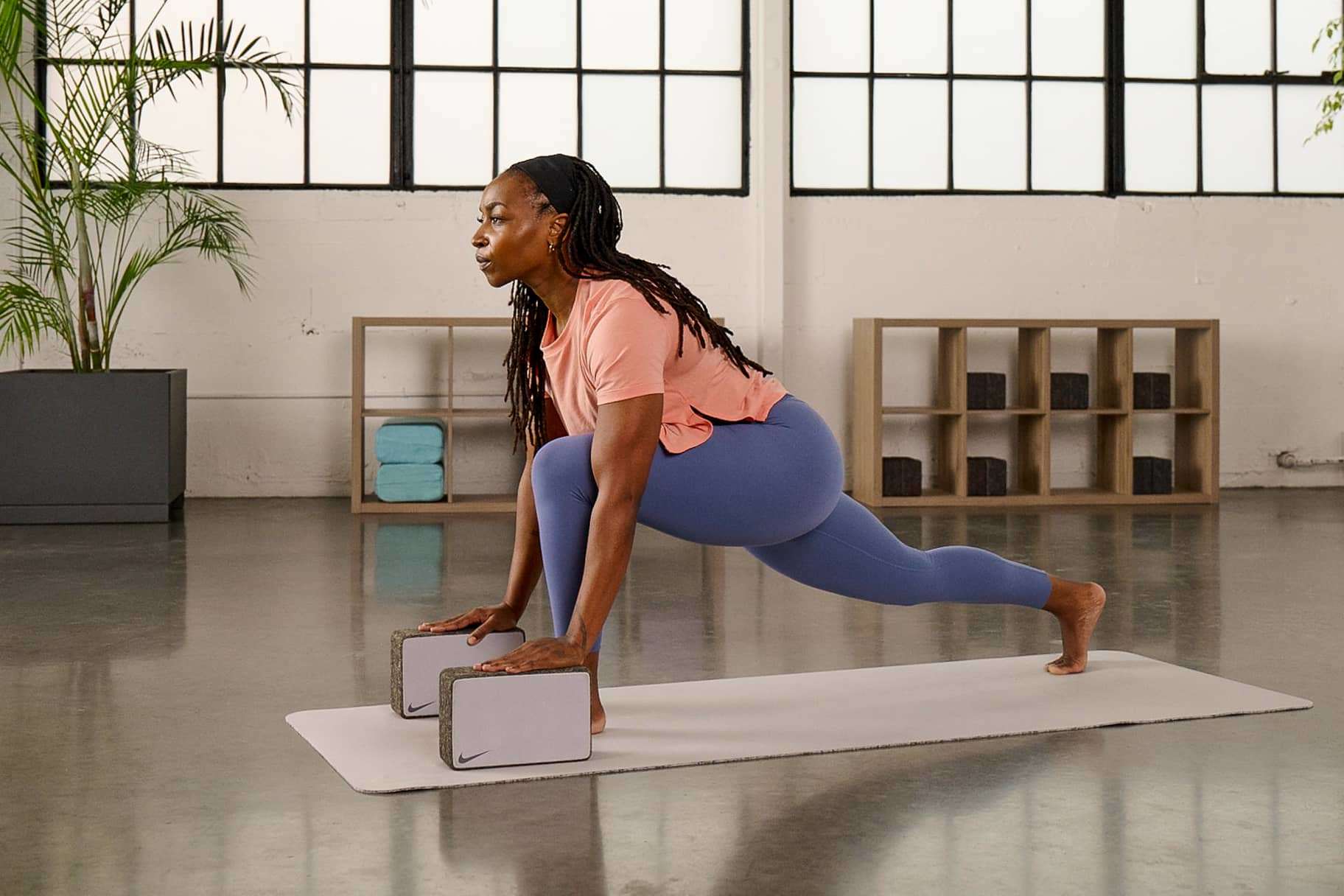 How to Use Yoga Blocks: 5 Poses to Try. Nike SG