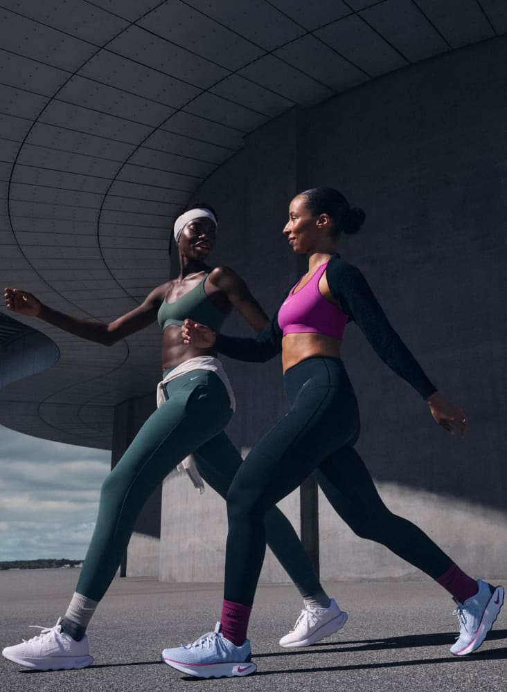 Ladies nike apparel best sale