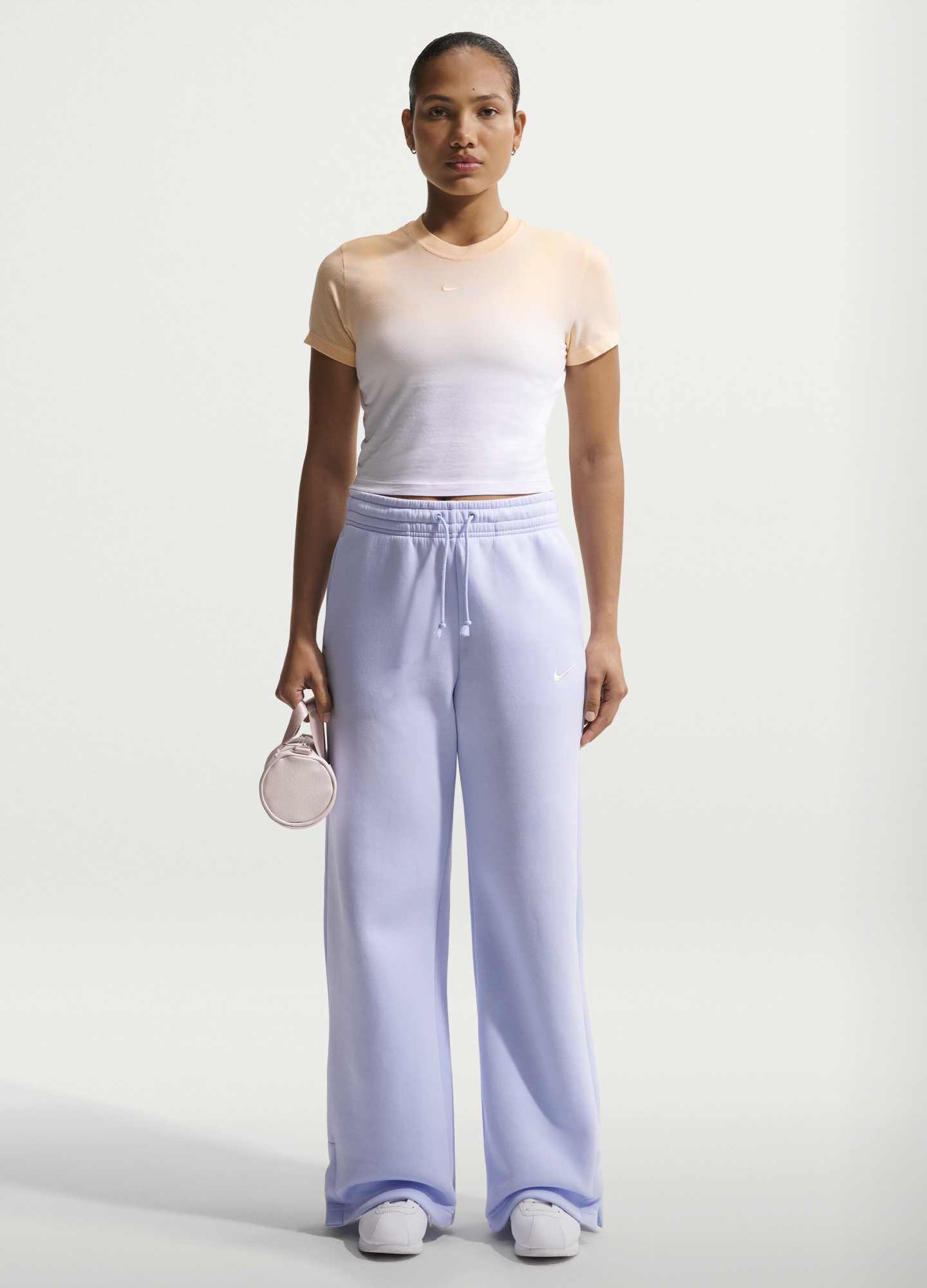 Women's Shoes, Clothing & Accessories. Nike CA