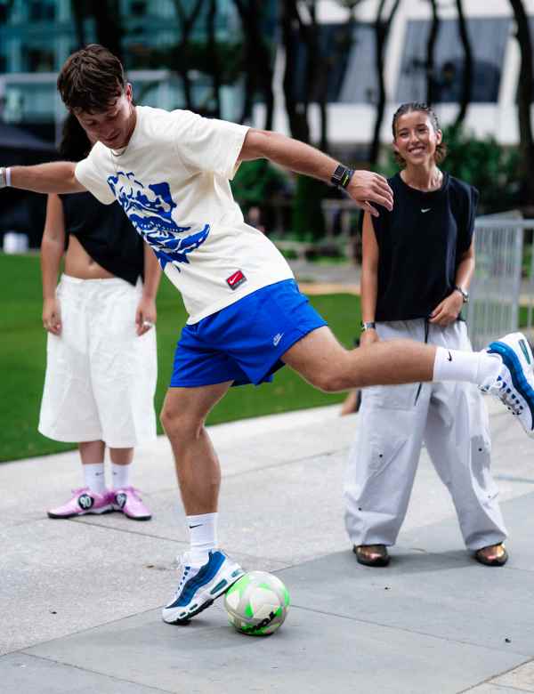 Nike Sportswear (NSW). Nike.com